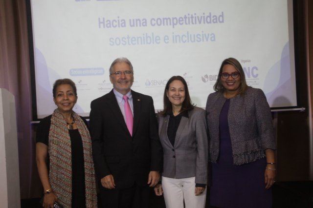 14to Foro Nacional para la Competitividad